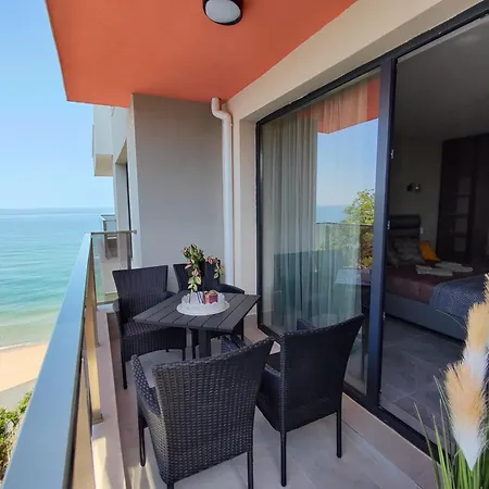 студио водолей Apartamento *