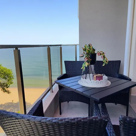 студио водолей דירה אובזור